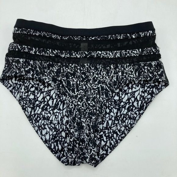 Lululemon Go With The Flow (High Waist) - Picture 2 of 8